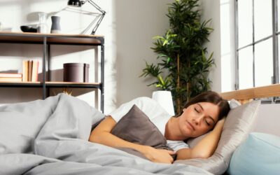 Pozycja podczas snu a dobór odpowiedniego materaca SleepMed